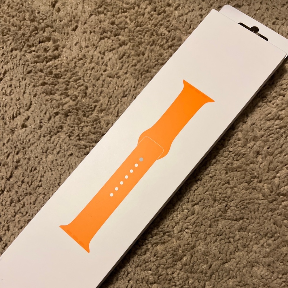 NIB rare orange Apple Watch band 40mm *vitamin c color*